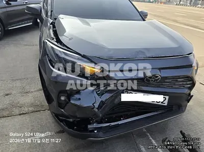 2025, Toyota / RAV4, VIN: JTMDWRFV2SD325879, 10731 км., hybrid