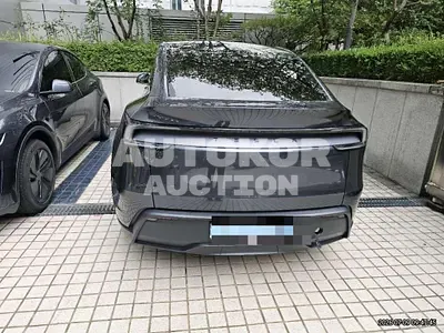 2026, Tesla / Model Y, 3000 км., electric