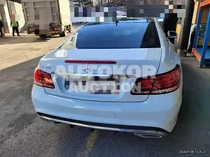 2015, Mercedes-Benz / E 200, VIN: WDDKJ3EB4FF310049, 90174 км., gas