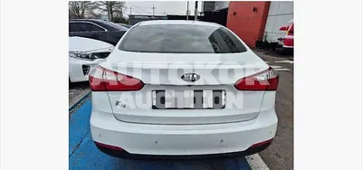 2015, BMW / Z1, 132396 км., gas, 1600 куб.см.