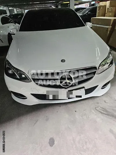 2015, Mercedes-Benz / E 300, 46104 км., gas