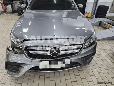 2020, Mercedes-Benz / e300, 63443 км., gas