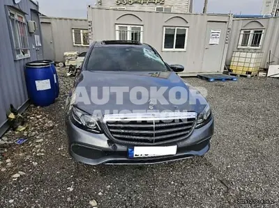 2018, Mercedes-Benz / e300, VIN: WDDZF4KB2JA320286, 55311 км., gas