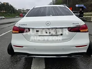 2021, Mercedes-Benz / E 220, 70069 км., diesel, 1950 куб.см.