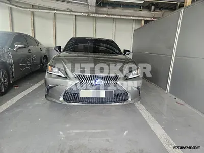 2020, Lexus / ES 300, 81330 км., hybrid