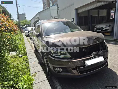 2015, Volkswagen / Tiguan, VIN: WVGZZZ5NZFW080943, 121840 км., diesel