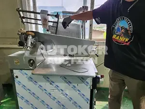 2023, BMW / iX, gas
