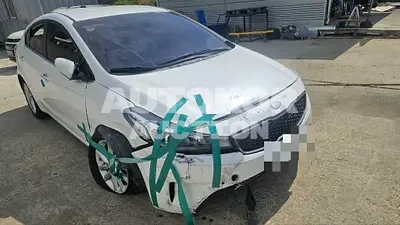 2016, BMW / Z1, 65503 км., gas, 1600 куб.см.