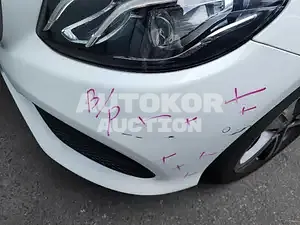 2018, Mercedes-Benz / E 300, unknown
