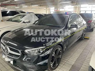 2023, Mercedes-Benz / c300, 31405 км., gas, 1999 куб.см.