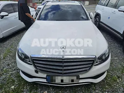 2017, Mercedes-Benz / e220, 368226 км., diesel