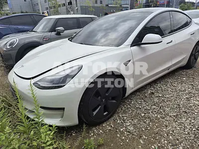 2021, Tesla / Model 3, VIN: 5YJ3E1EB6MF011316, electric