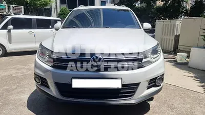 2015, Volkswagen / Tiguan, VIN: WVGZZZ5NZGW037126, 154039 км., diesel