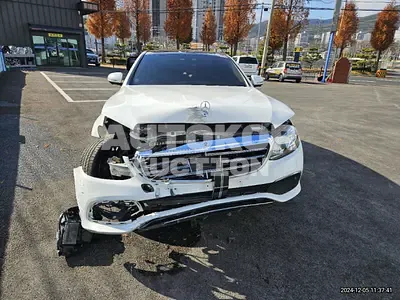 2020, Mercedes-Benz / E 450, 90269 км., gas