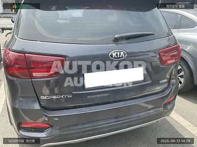 2018, Kia / Sorento, VIN: KNAPG81ABJA433789, 212962 км., diesel