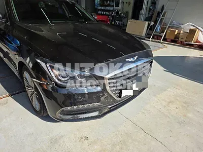 2018, Genesis / G80, 112194 км., gas, 3300 куб.см.
