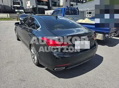 2018, Genesis / G80, 122291 км., gas, 3300 куб.см.