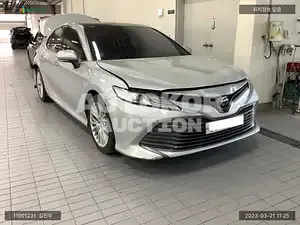 2018, Toyota / Camry, VIN: JTNB11HKXJ3058811, gas