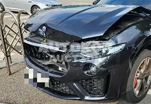 2019, Maserati / Levante, VIN: ZN661XUG9KX326556, 21888 км., gas