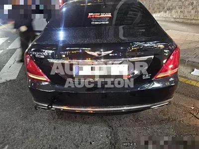 2017, Genesis / eq900, 130000 км., gas, 3300 куб.см.