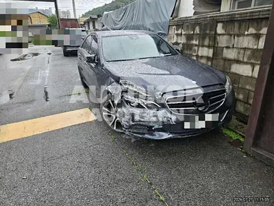 2015, Mercedes-Benz / e300, 204997 км., diesel