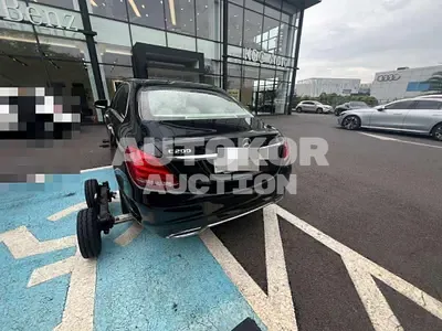 2016, Mercedes-Benz / C 200, 89418 км., gas