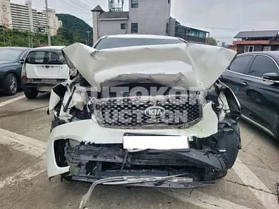 2015, Kia / Sorento, VIN: KNAPG81ABFA032885, 127239 км., diesel