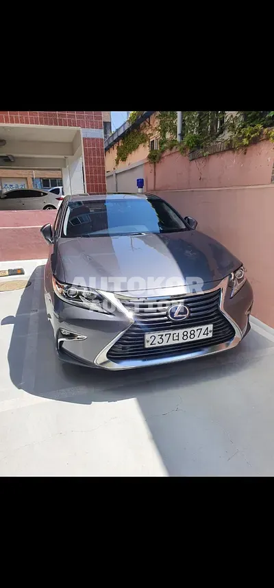 2016, Lexus / ES 300, 290000 км., hybrid