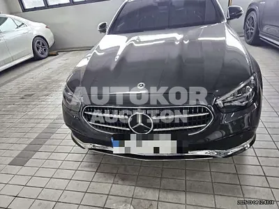 2022, Mercedes-Benz / E 350, 29420 км., gas