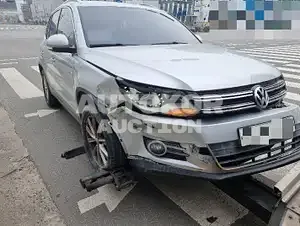 2015, Volkswagen / Tiguan, VIN: WVGZZZ5NZFW554313, 40000 км., diesel