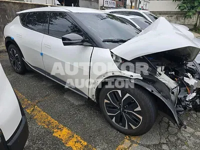 2023, Kia / ev6, VIN: KNAC281BFPA158722, 77027 км., electric