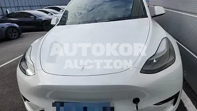 2024, Tesla / Model Y, 7000 км., electric