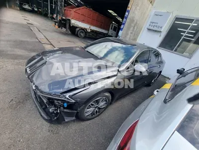 2022, Kia / K5, VIN: KNAG341JBNA025565, 83650 км., hybrid