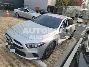 2022, Mercedes-Benz / A 220, 4266 км., gas, 1991 куб.см.
