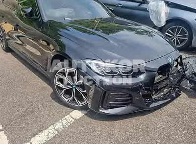 2022, BMW / i4, VIN: WBY71AW01NFM94445, 17706 км., electric