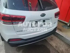 2015, Kia / Sorento, VIN: KNAPK81ABGA127788, 83727 км., diesel