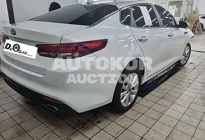 2016, Kia / K5, VIN: KNAGU411BGA024592, 49365 км., gas