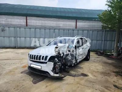 2019, Jeep / Cherokee, VIN: 1C4PJMCB8KD305712, gas