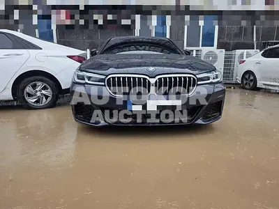 2022, BMW / 530, 121212 км., hybrid