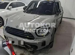 2021, MINI / Countryman, VIN: WMW31BR01M3M31098, 12967 км., gas