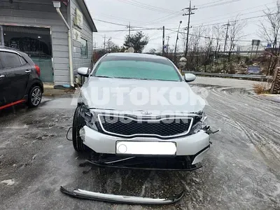 2016, Kia / K5, VIN: KNAGN418BGA613070, 402889 км., lpg