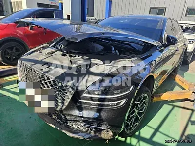 2020, Genesis / G80, 90000 км., gas, 3470 куб.см.