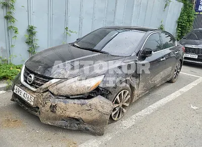 2018, Nissan / Altima, VIN: 1N4AL3AP1JC284298, 33162 км., gas