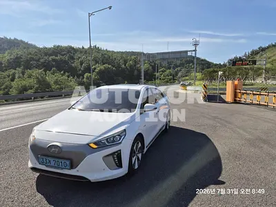 2017, Hyundai / Ioniq, VIN: KMHC051HFJU018724, 235863 км., electric