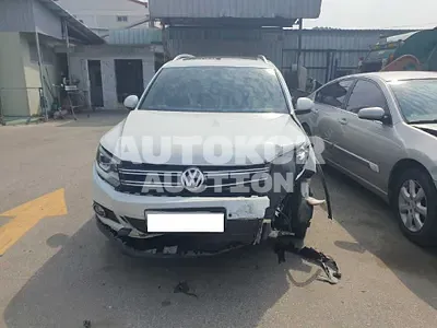 2016, Volkswagen / Tiguan, VIN: WVGZZZ5NZGW549095, diesel