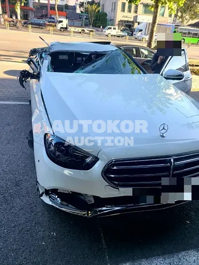 2023, Mercedes-Benz / E 220, diesel