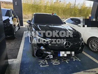 2024, Mercedes-Benz / GLC 300, hybrid