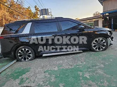 2023, Kia / Carnival, 68267 км., gas, 3500 куб.см.