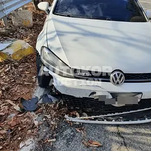 2015, Volkswagen / Golf, VIN: WVWZZZAUZFW130671, 110000 км., gas