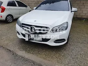2015, Mercedes-Benz / E 300, VIN: WDDHF8BB4GB201354, 140966 км., gas